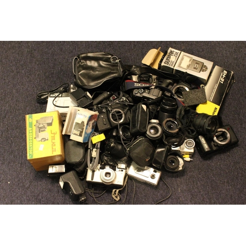 654 - A Box of Cameras to include: Canon EOS5, EOS4, Olympus, Minolta, Viewfinder, etc.