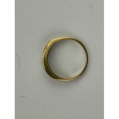 151 - A Ladies 9ct Gold Sapphire and Diamond Dress Ring Mounted with Five Sapphires. Ring Size P. Ring Wei... 