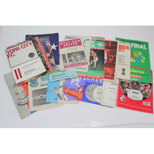 177 - A Collection of 20 Original Football Programmes to include Tottenham, Chelsea, Fulham, etc along wit... 