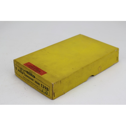 82 - An Original Dinky Trade Box with Dividers No: 139B 