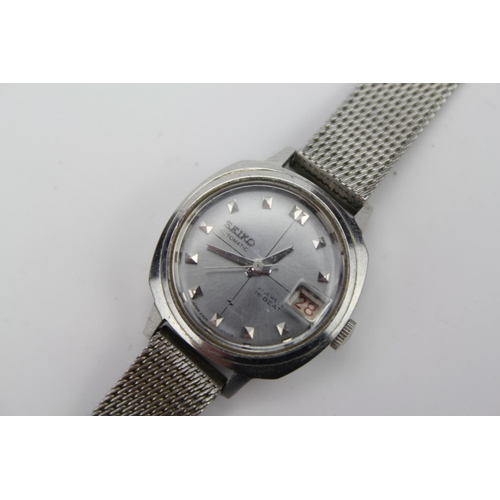 187 - A Ladies Seiko Wristwatch on a Stainless Steel Strap, 2nd Hand & Date. No: 104093 & A Collection of ... 