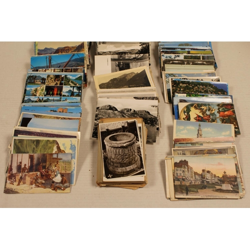 207 - A Large Collection of European Stamps to include: Italy, France, Germany, etc. (150+)