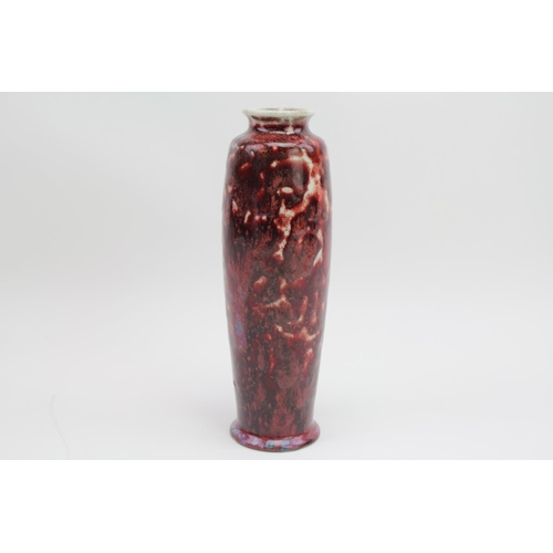 487 - A Ruskin of West Smethwick Ox Blood Glazed Vase, (small chip to foot rim) marked Ruskin 1930. Measur... 