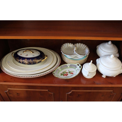 502 - Wedgwood cream ware meat plates, tureens, 6 dessert plates, Limoges tureen, etc.