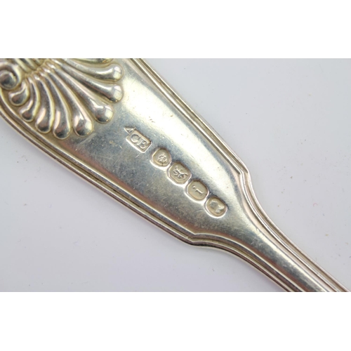 13 - A Pair of Georgian Silver Thread & Shell, Shell Drop Sauce Ladle's. Weighing: 164 grams.