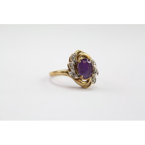 213 - A 9ct Gold Amethyst and Diamond ring, 6 diamonds in total. Weighing Approximately 3.7g. Size approxi... 