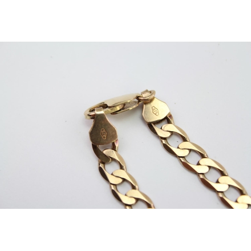 179 - An Italian made 9ct Gold curb link chain. Weighing Approximately 25.7g.