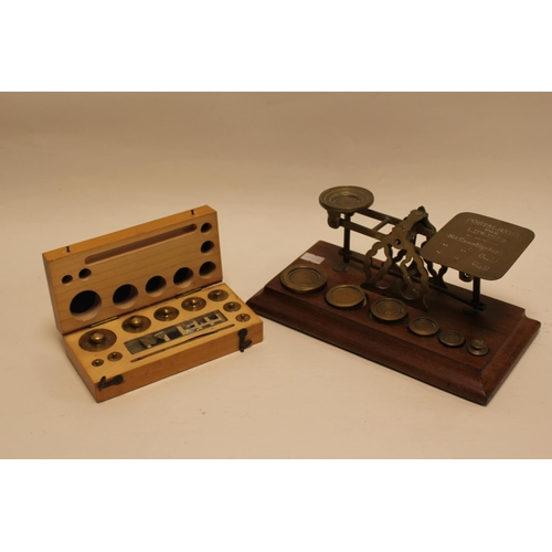 653 - A Victorian Brass & Mahogany mounted Letter Scales with Weights in Original Box.