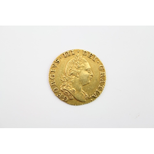 268 - A 1786 George III Gold Half-Guinea, Reverse Crowned Shield of Arms. Weighing: 4.1 grams.