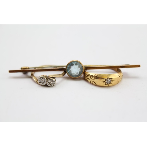 160 - A Gypsy Set Ring, a Platinum and Diamond set Ring along with a Blue Stone Brooch.