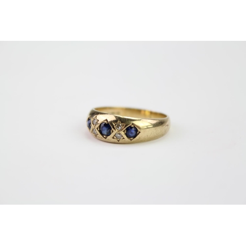 168D - A Ladies 9ct Gold Sapphire & Diamond Ring. Weighing: 3.1 grams. Size o.