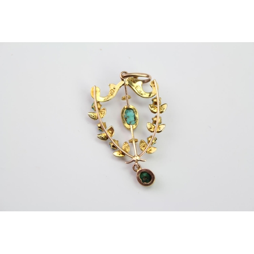 168E - A Ladies 9ct Gold Pendent mounted with Turquoise & Seed Pearls. Weighing: 3.1 grams.