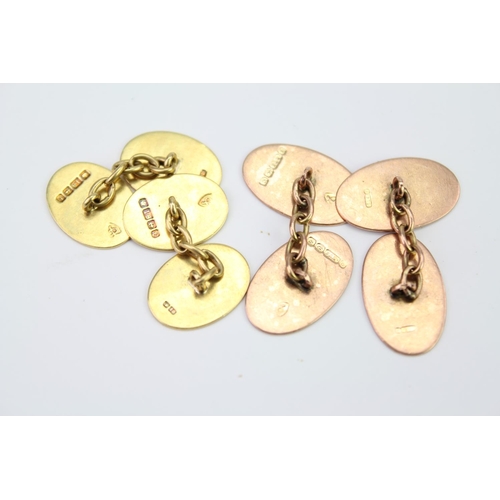 168F - A Pair of 18ct Gold Cufflinks. Weighing 7.4 grams. Along with a Pair of 9ct Gold Cufflinks. Weighing... 