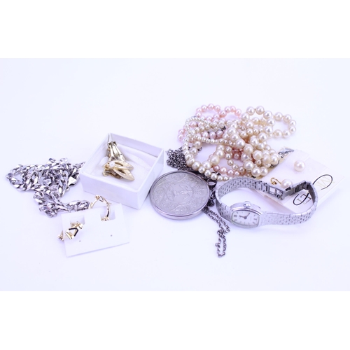 133 - A 925 Silver curb chain, pearl necklace, earrings, along with other items of costume jewellery.