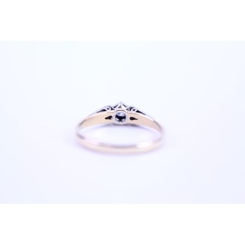 126 - A 18ct Gold dress ring set with Diamonds. Size approx P.