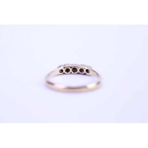 181 - A Ladies 15ct Gold 5 Stone Diamond Ring. Weighing: 3 Grams. Size: P.