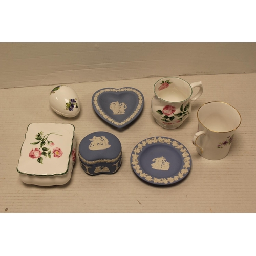 752 - Various items of China to include Wedgwood, a Trinket box, Mugs, etc.