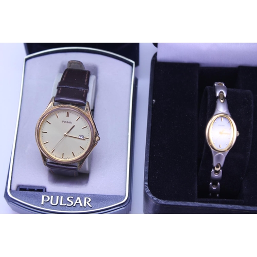 256 - 3 x Boxed Vintage 1970s/1980s Watches to include a 