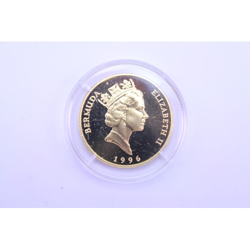 360 - A Bermuda Proof Ten Dollar 1996 Gold Queen Mother Lady of the Century Coin.