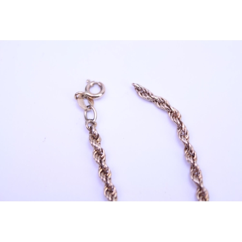 192 - A 9ct Gold chain. Weight approx 11.9g. Missing one hoop. AF. Length approx 54cm.