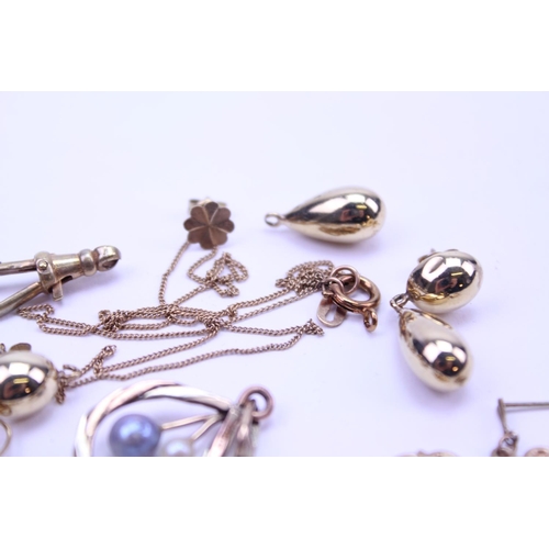 199 - Various items of costume jewellery including Gold. Total weight approx 9.9g.