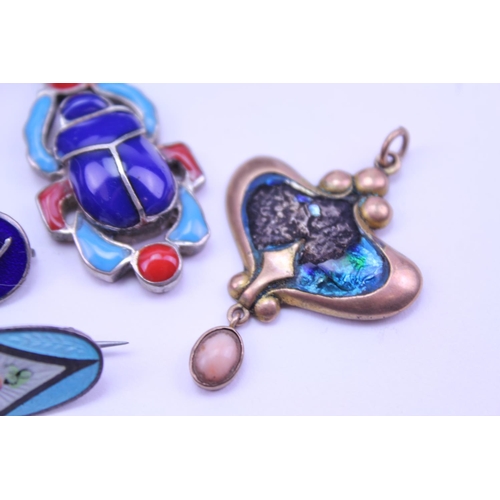 220 - A 9ct Gold and enamelled Art Nouveau Pendant, a Butterfly Brooch and other enamelled Jewellery.