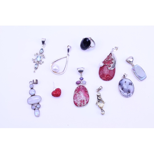 134 - A Collection of Silver Semi Precious Stone Jewellery to include 9 x Pendants, 1 x Ring, Onyx, Geode,... 