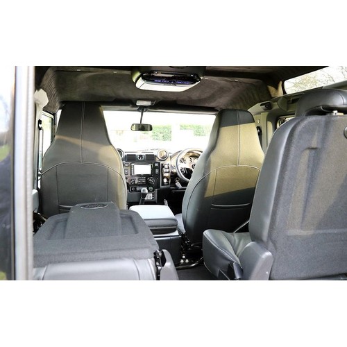 720 - This is a 2015/15 Land Rover Defender 90XS Urban finished in Black with Black Leather. Specification... 