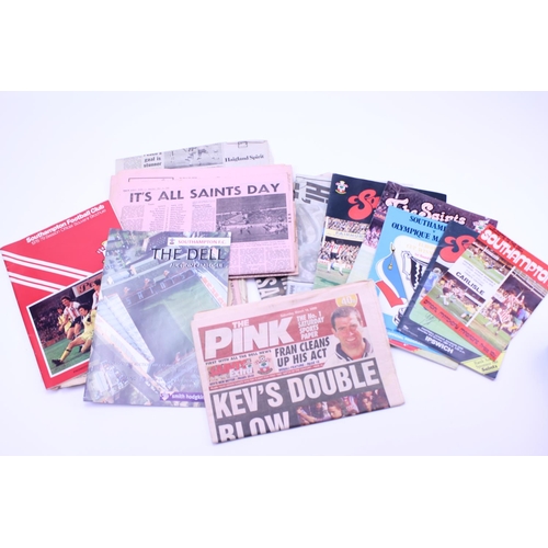 549 - A Collection of Southampton Football Club Memorabilia to include Programmes, Newspapers, Books, The ... 