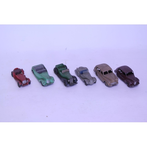 72 - A Collection of 6 x 1940s/1950s Dinky Toys to include an Austin Devon, Frazer-Nash, Jaguar SS along ... 