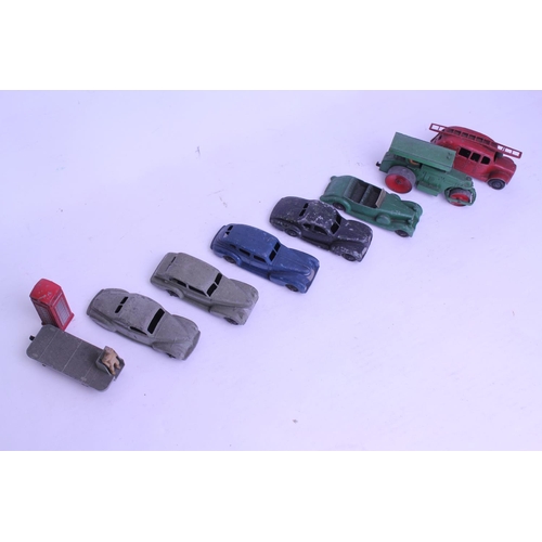 74 - A Collection of 9 x 1940s/1950s Dinky Toys to include a Lincoln, Studebaker, Oldsmobile, Fire Engine... 