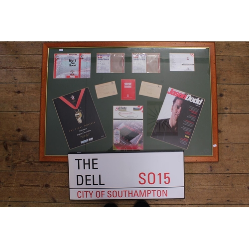 551 - A Southampton Football Club Last Year of the Dell Framed Montage including Programmes, Tickets and F... 