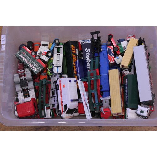 94 - A Collection of around 100 Diecast Models to include Real Toys, Toys R Us, Matchbox, Jada, etc. All ... 