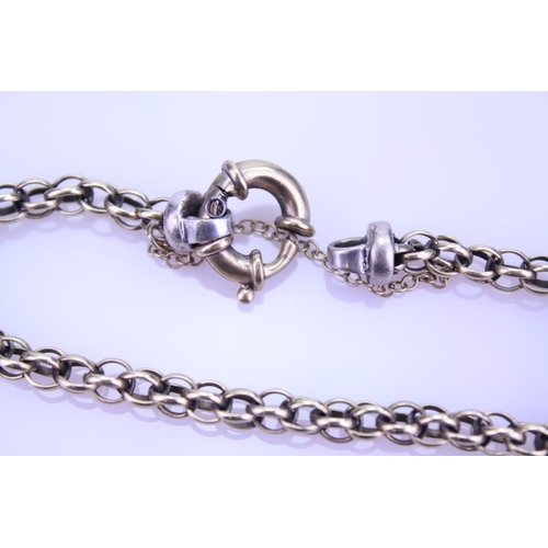 260 - A 9ct Gold double link bracelet (clasp broken). Weight approximately 16.7g.