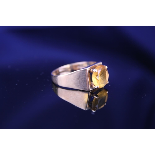 223 - A 9ct Gold Citrine Ring. Citrine size: approximately 3ct, ring size approximately T. Total weight: a... 