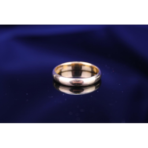 224 - A large Gentleman's 22ct Gold wedding band, 