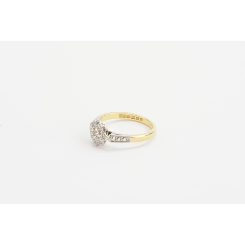 262D - An 18ct Gold H.S marked diamond ring, with platinum mount. Size approx N. Total weight 3.3g.