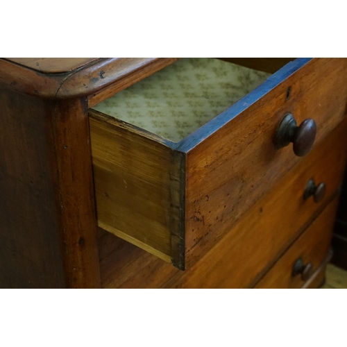 405 - A Victorian Mahogany Straight Front of Two Short & Three Long Drawers. Measuring: 105cms across x 47... 