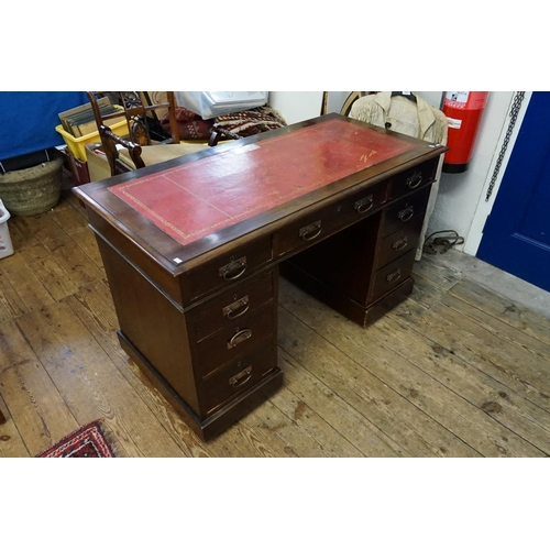 580 - A Edwardian Mahogany Pedestal Desk fitted Banks of Drawers with inset Red Moroccan Leather Top. Meas... 