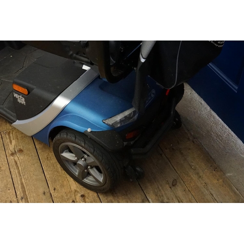 693 - A 2020 Vecta Sport 8mph Mobility Scooter in Blue in Excellent Working Condition at time of Listing C... 