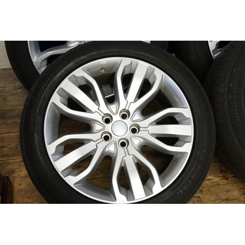 689 - A Set of 4 x 21inch (275/45/R21) Range Rover Sport Wheels & Tyres from a 2019 Range Rover Sport in E... 