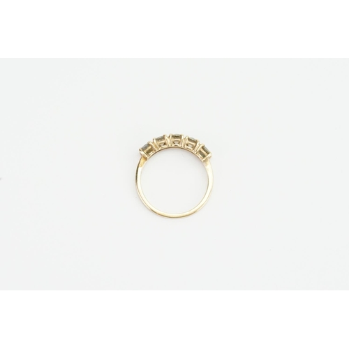 87 - A 9ct Gold and grey Diamond set ring, set with 5 grey Diamonds. Size approx 0.20ct. Weight approx 1.... 