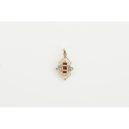 89 - An American (585) mark Diamond & Spinel Pendant. Weighing: 2.1 grams.