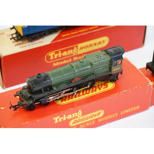 164 - 2 x Tri-ang Locomotives to include R53 - 4-6-2 Princess Elizabeth Locomotive with Tender in Green & ... 