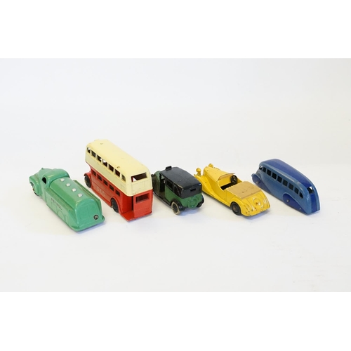 284 - A Tray of 1940s/1950s Dinky Toys to include 30p - Studebaker Tanker, 29c - First Type Bus, 36g - Tax... 