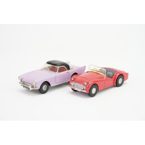 123 - A Pair of Unboxed Spot-On models to include No: 191/1 