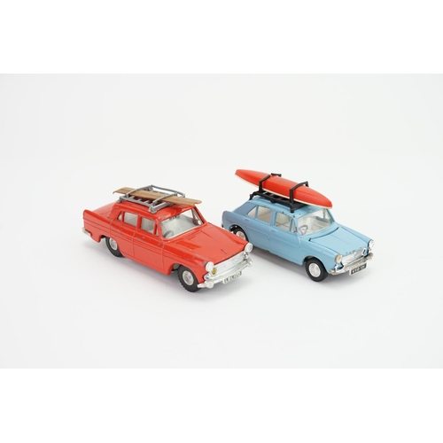 125 - A Pair of Unboxed Spot-On models to include No: 274 