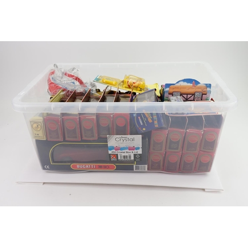 82 - A Large Box of Diecast Models to include 13 x Boxed Matchbox Models of Yesteryear, Oxford Diecast, L... 