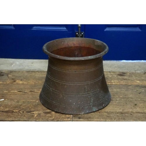 375 - An East African Copper Brazier with line decoration. Measuring: