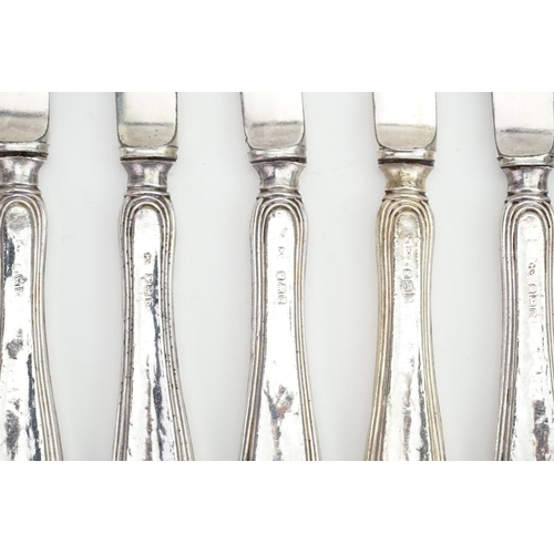 56 - A Set of Twelve Silver handled Tea Knives with Steel Blades.